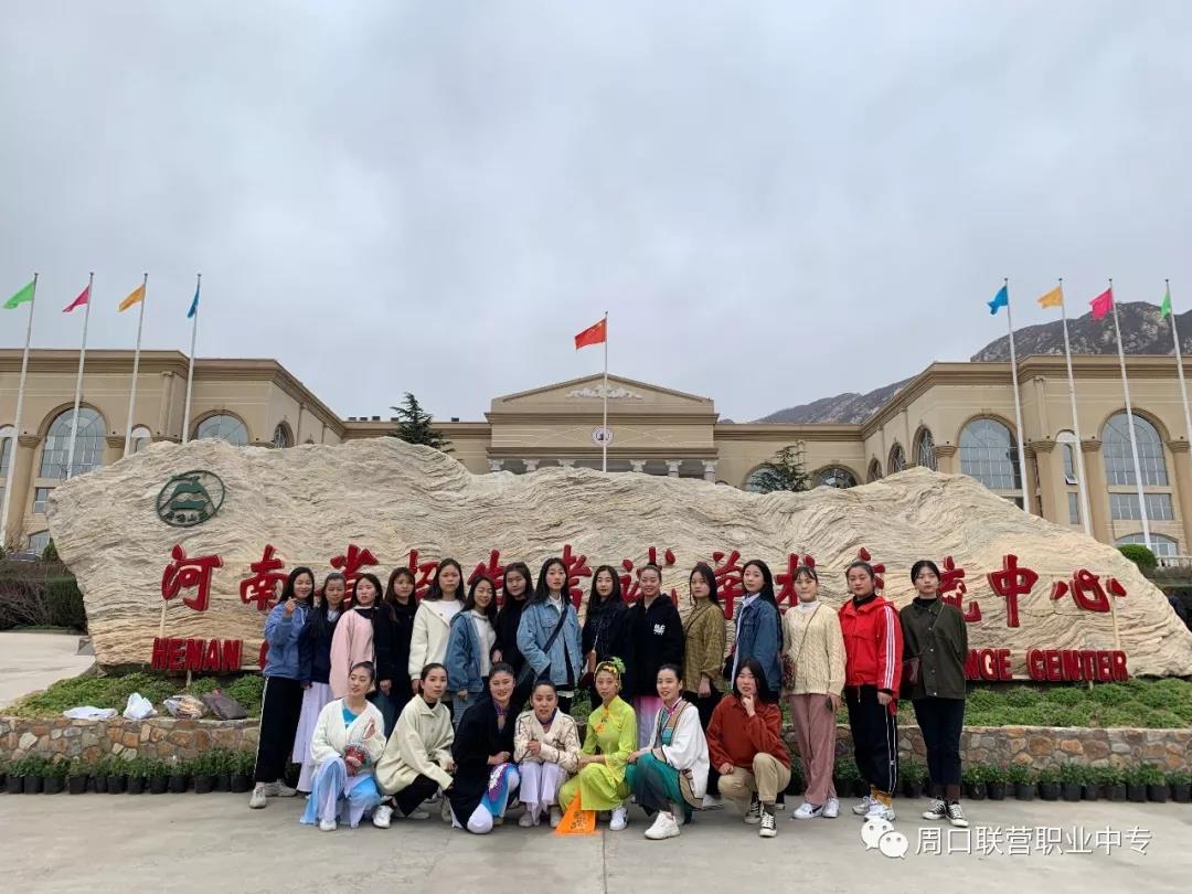 桃李競芬芳——我校民族音樂與舞蹈專業(yè)2019對口升學(xué)再創(chuàng)佳績！