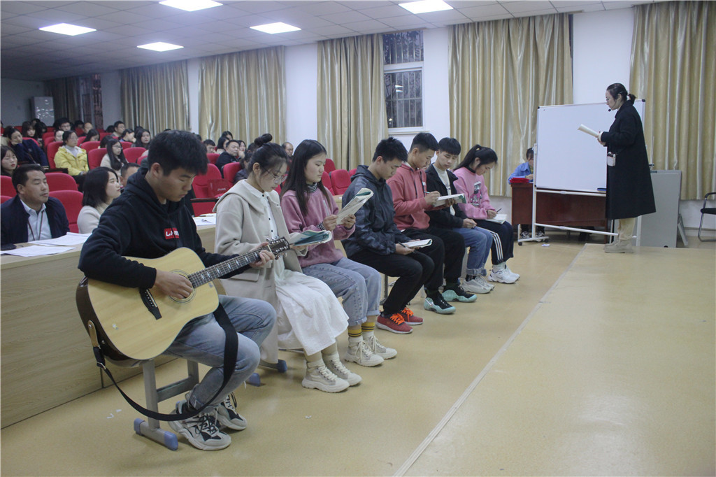 教壇大比武，新秀競(jìng)風(fēng)流——我校開展優(yōu)質(zhì)課大賽